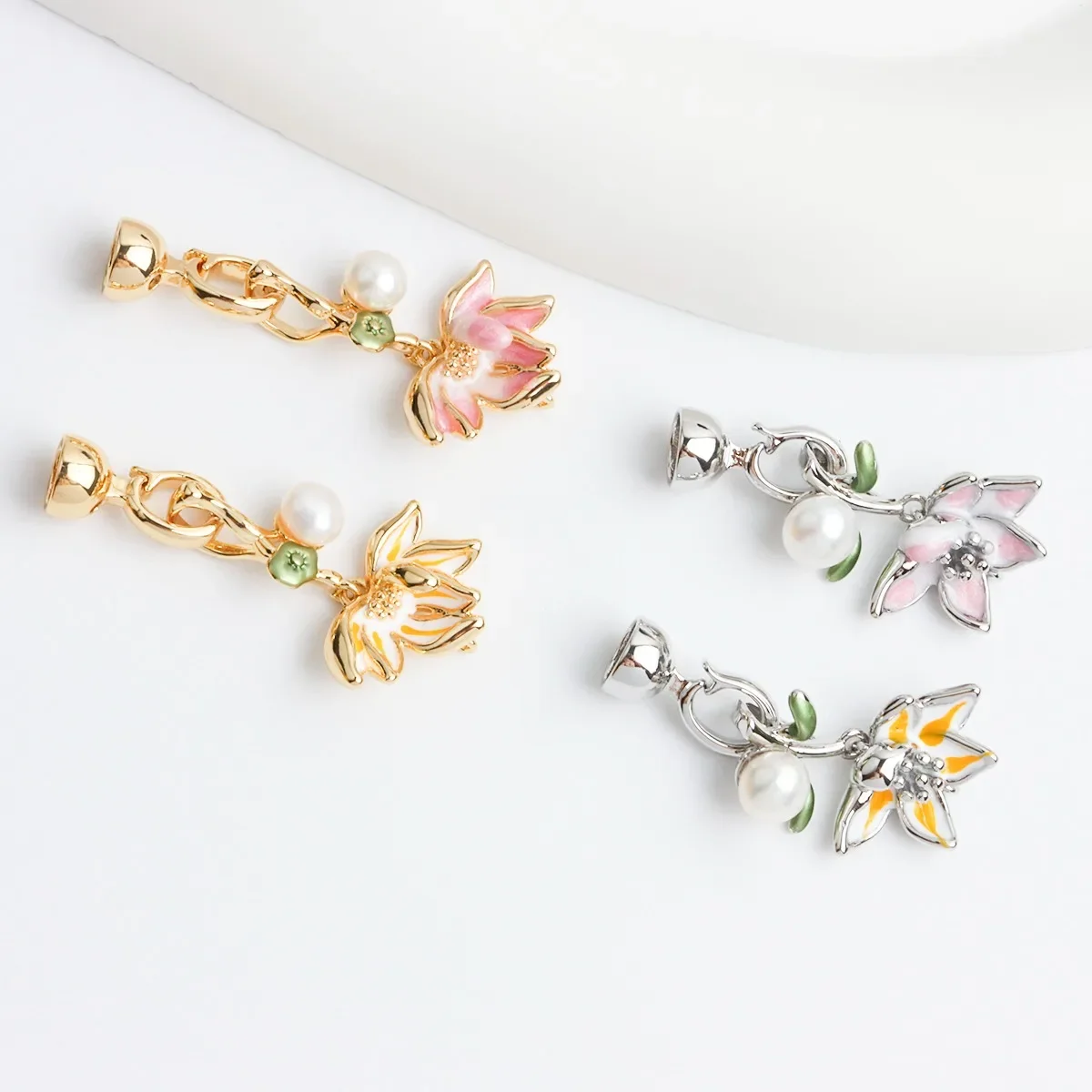 

18K Gold-plated Pearl Dripping Oil Painted Lotus Button Head National Style Necklace, Bracelet Connecting Buckle DIY Accessories