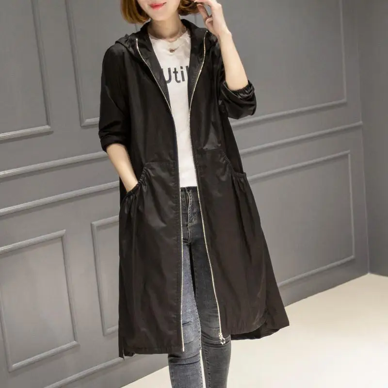 2026 New Women's Korean Casual Trench Coat Spring Autumn Long Thin Windproof Coat Large Size Female Hooded Windbreaker Outerwear