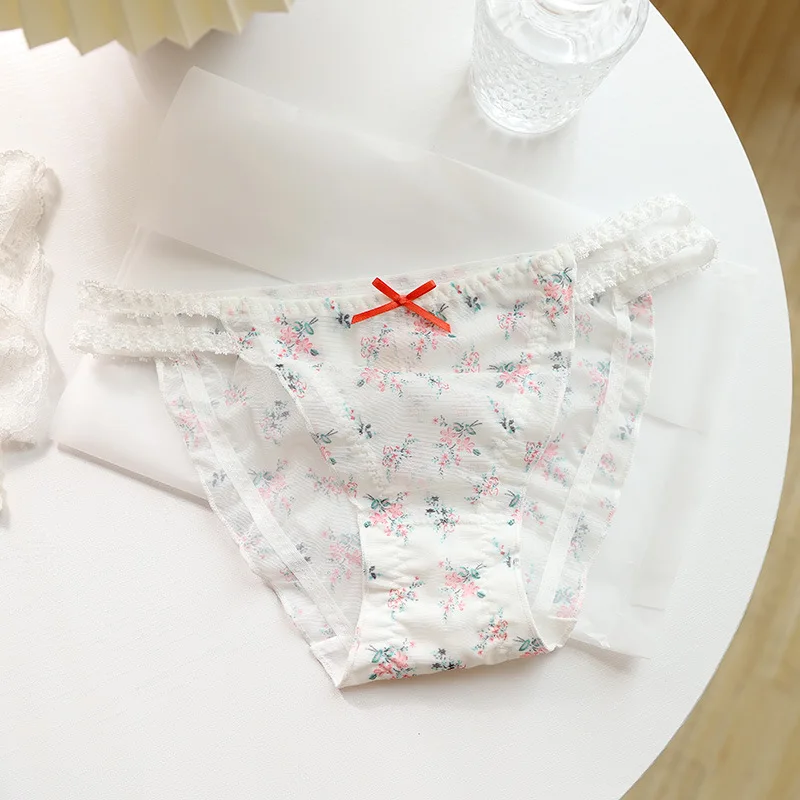 New lace Direct Selling Girls Panties Sexy Lady\'s Briefs Young Girl flower Underwear students 3pc/lot adolescent