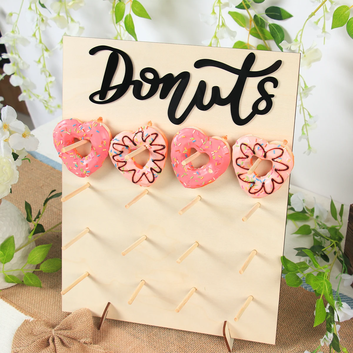 Drewniany stojak na pączki Rustykalna dekoracja ślubna Wyświetlacz pączków Dzieci Wesołych Urodzin Dekoracje na przyjęcie Baby Shower Supplies