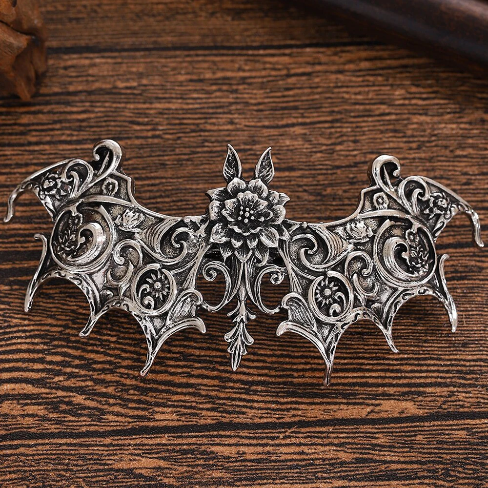 Personalized classic punk style bat wings rose alloy hair clip Norwegian style role-playing party fashion outfit hair accessory view 6