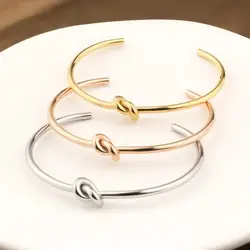 Korean Fashion Knot Bracelet 3mm Wide Stainless Steel Personalized Bracelet Women's Simple Knot Design Light Luxury Jewelry