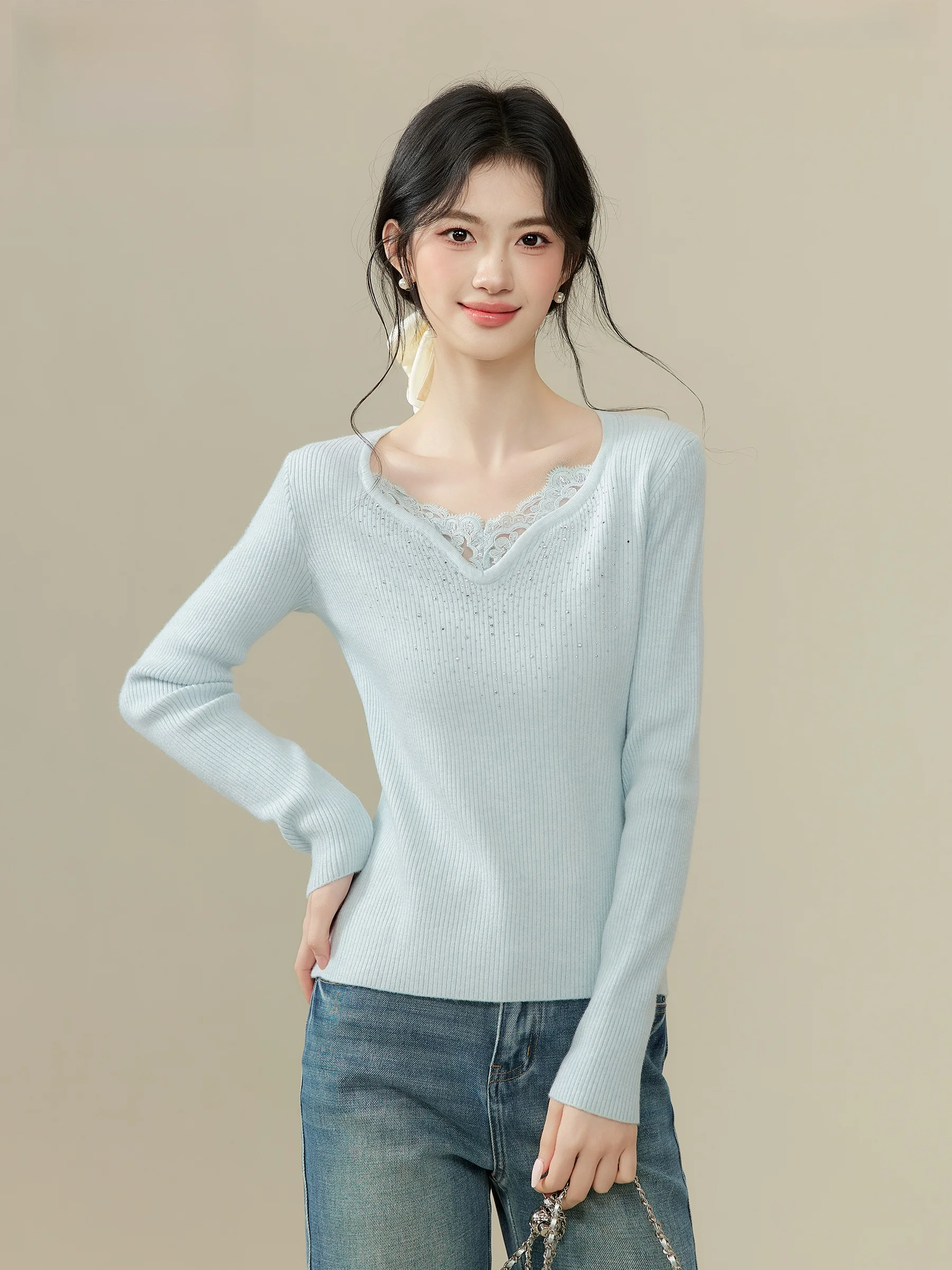 

Мягкая трикотажная кофта Lingjiu с кружевными вставками и V-образным вырезом, женская, маленький размер, осень-зима, новая модная модель из полиэфирного волокна, длинный рукав.