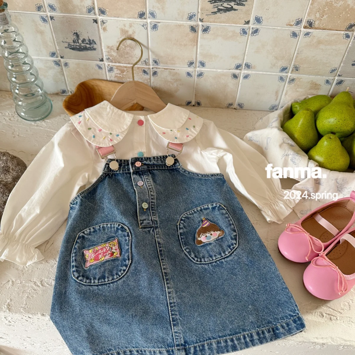 Gonna con bretelle in Denim per ragazze primavera nuova versione coreana bambini ricamo cartone animato abito con cinturino da Cowboy gonna in stile occidentale