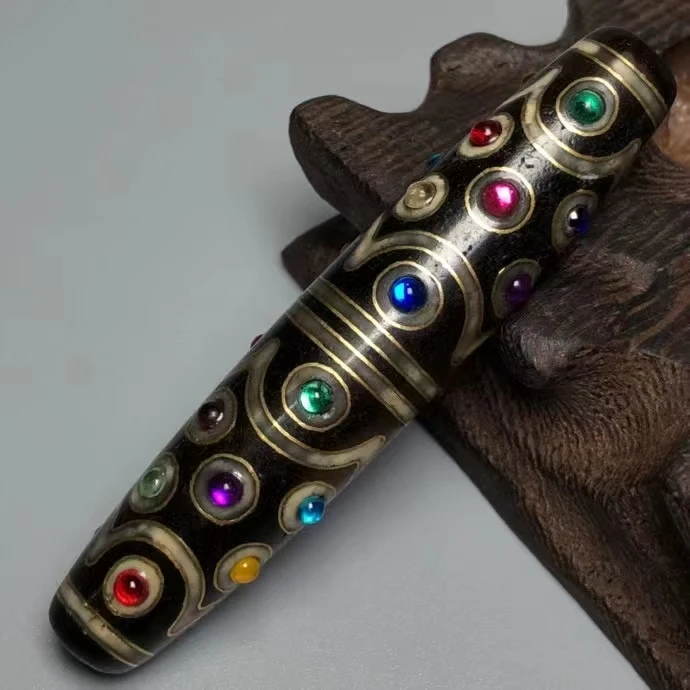 30 Eyes old materials xiangxiong dzi beads from Tibetan areas inlaid with gold threads tourmalines and gemstones