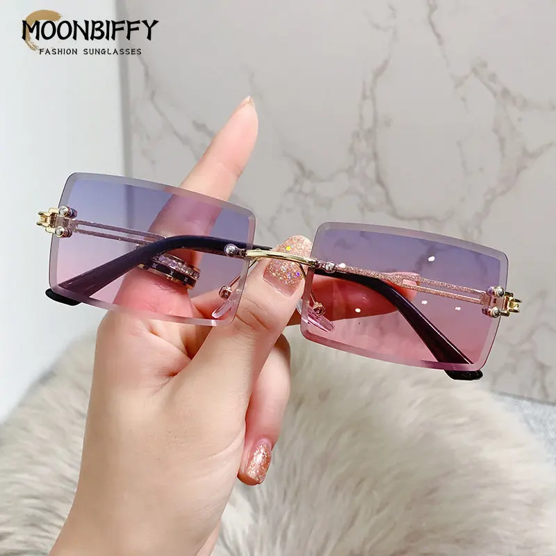 Vintage Fashion 2022 New Sunglasses Rimless Frameless Rectangle Shades Gradient UV400 Summer Traveling Sun Glasses for Women