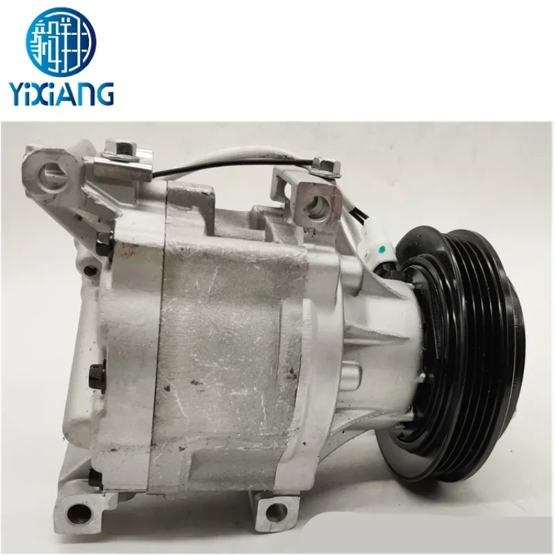 SCSA06C AC Air Conditioning Compressor For Toyota Echo Yaris / Mazda MX-5 Miata 88310-52351 88320-52400 447260-7841 447260-7842