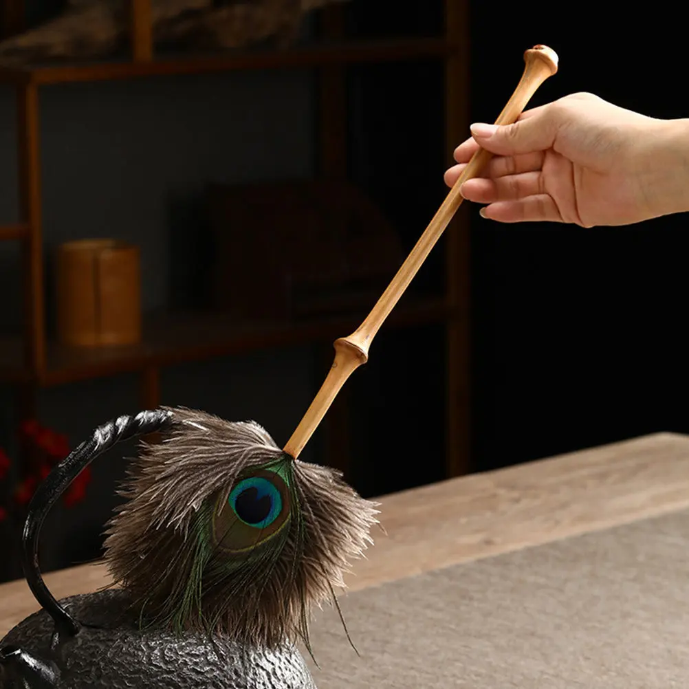 

Feathered Duster for Home Car Office Cleaning Bamboo Handle Ergonomic Design Reusable Dust Removal Tool Ceiling Wall Furniture