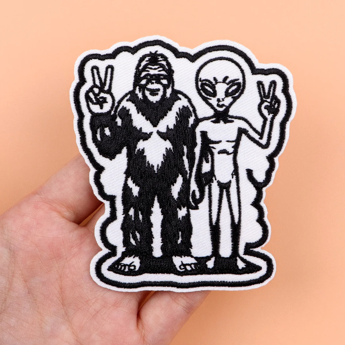 Patch brodé de dessin animé Alien, pour vêtements, vestes, Patch thermoadhésif, bricolage, fer sur Patch, accessoires autocollants appliqués