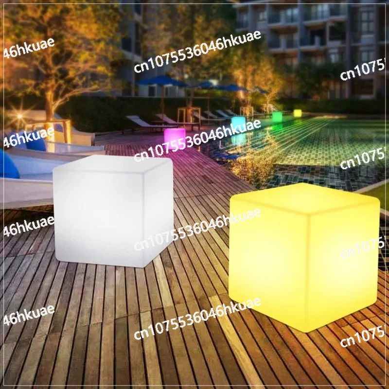 Tamborete quadrado luminoso solar impermeável exterior, mobília luminosa fotovoltaica KTV