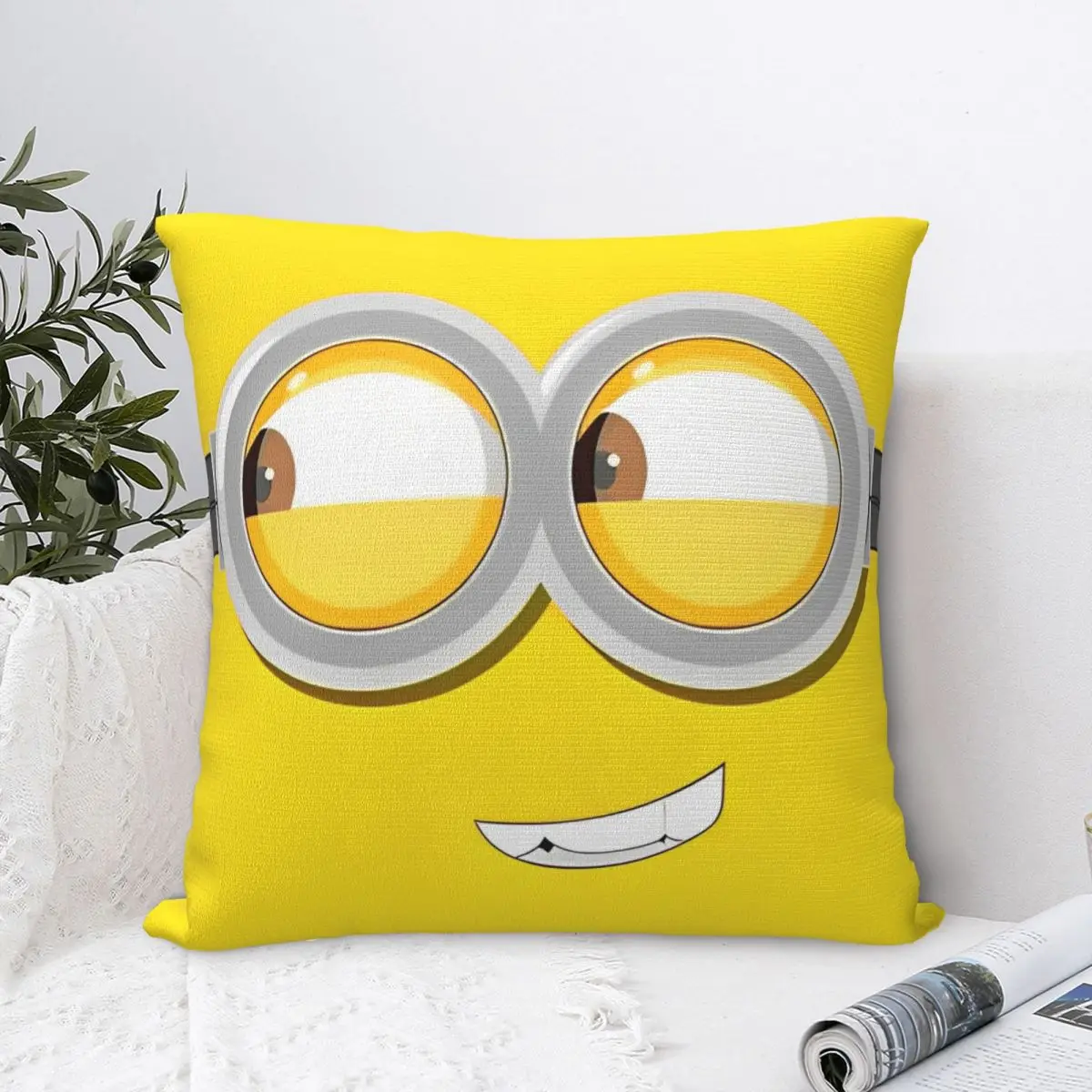 Cute Famous Cartoon Minions Pillow Covers Bed Car Cushion Cover Funny Decor Throw Pillow Case 40*40