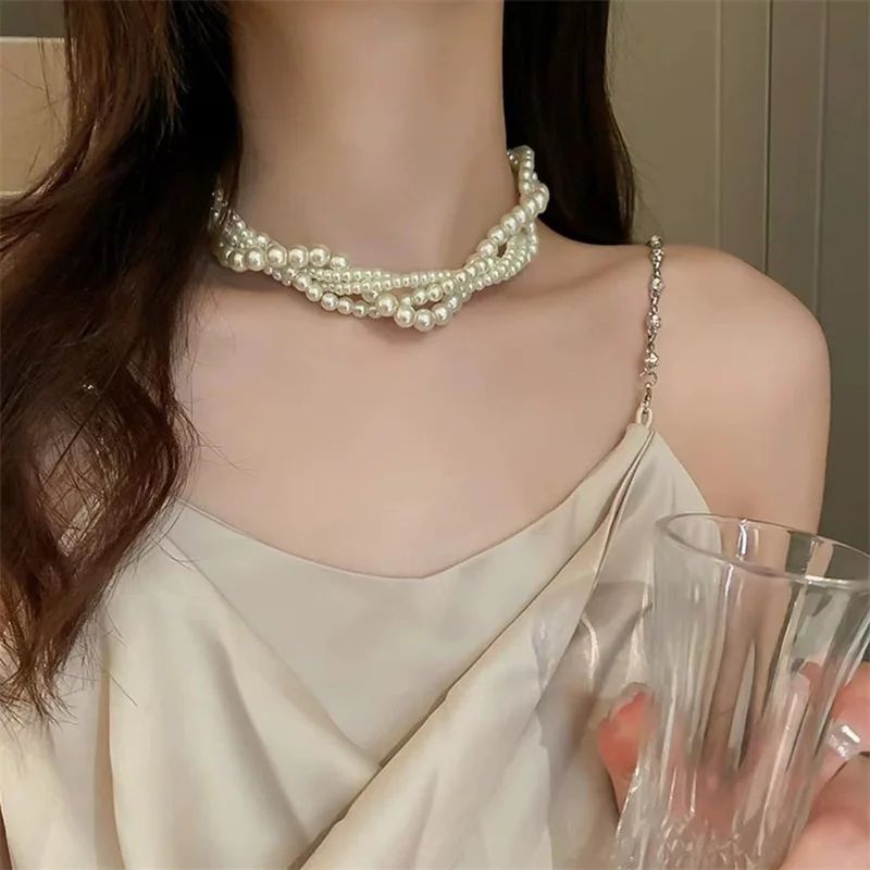 2025 neue Mode Weiß Twining Perle Choker Halsketten Für Frauen Geometrische Halsketten Hochzeiten Braut Schmuck Zubehör e492