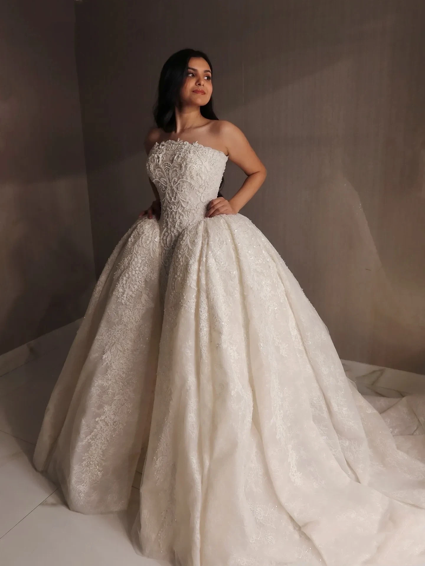 

Elegant Lace Decal With Pearl Wedding Dress Sexy Off Shoulder Strapless Detachable Bridal Gown Vestido De Noiva Customized