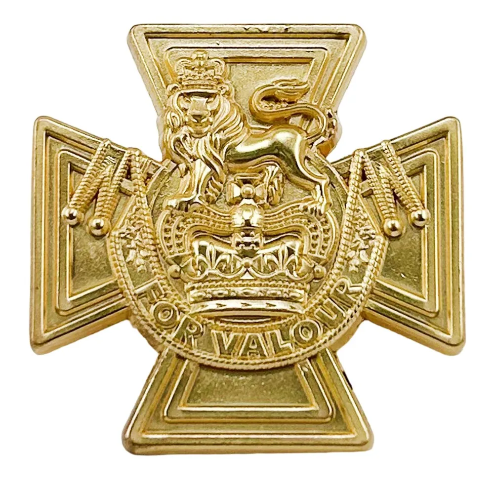 British Victoria Cross Vintage Metal Badge Hat Backpack Decorative Accessories