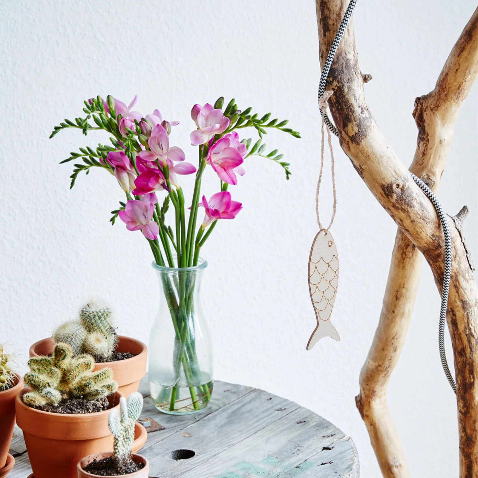 

100 шт. необработанные деревянные вырезы в форме рыбы, подвесная веревка, сделай сам, пустые деревянные кусочки для рисования, домашний декор, украшения для вечеринок