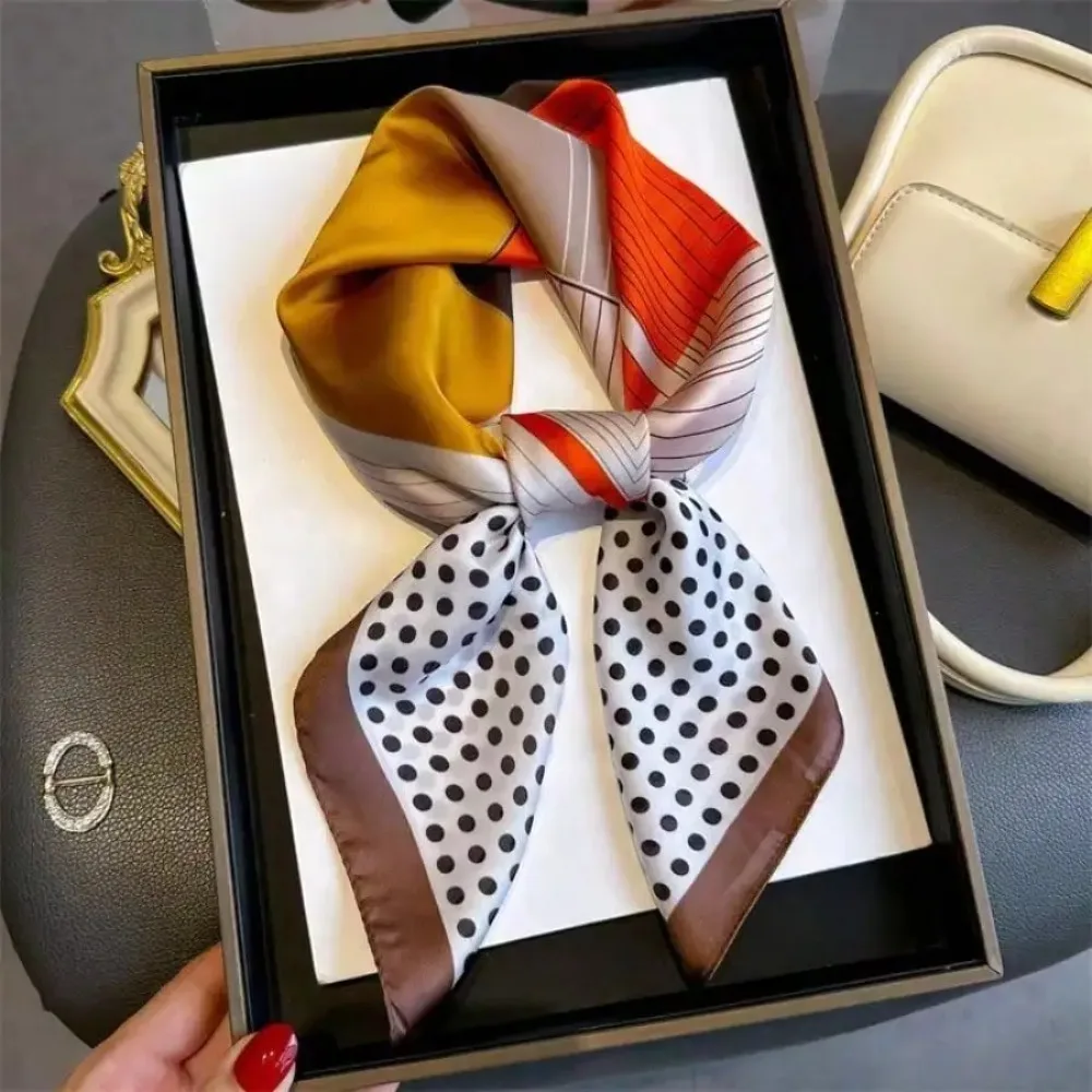 

Women 70cm Polka Dot Color-Block Faux Silk Scarf, Lightweight Neck & Head Scarf For Spring Autumn Daily Dating