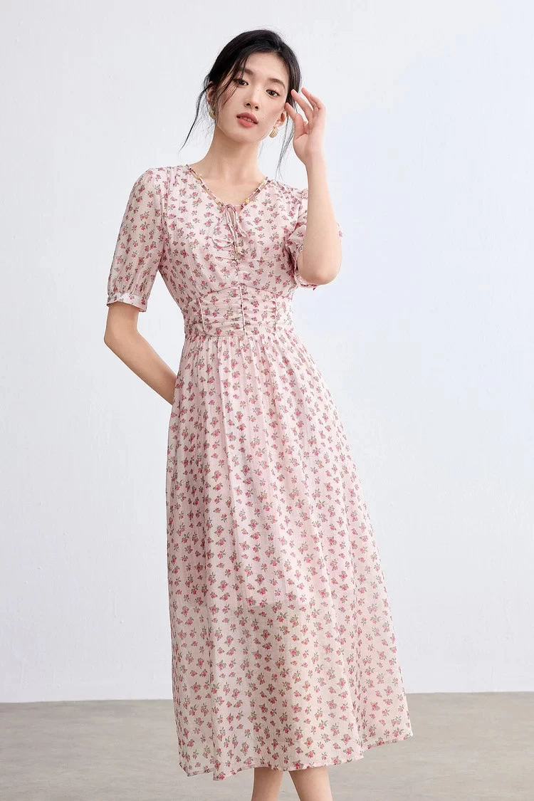 SENTUBILA Elegantes Blumen-Sommerkleid für Damen 2026, lässiges Kleid mit V-Ausschnitt, plissiertem Rock, kurzen Puffärmeln und schmaler A-Linie 162LO6257X – Detail 7
