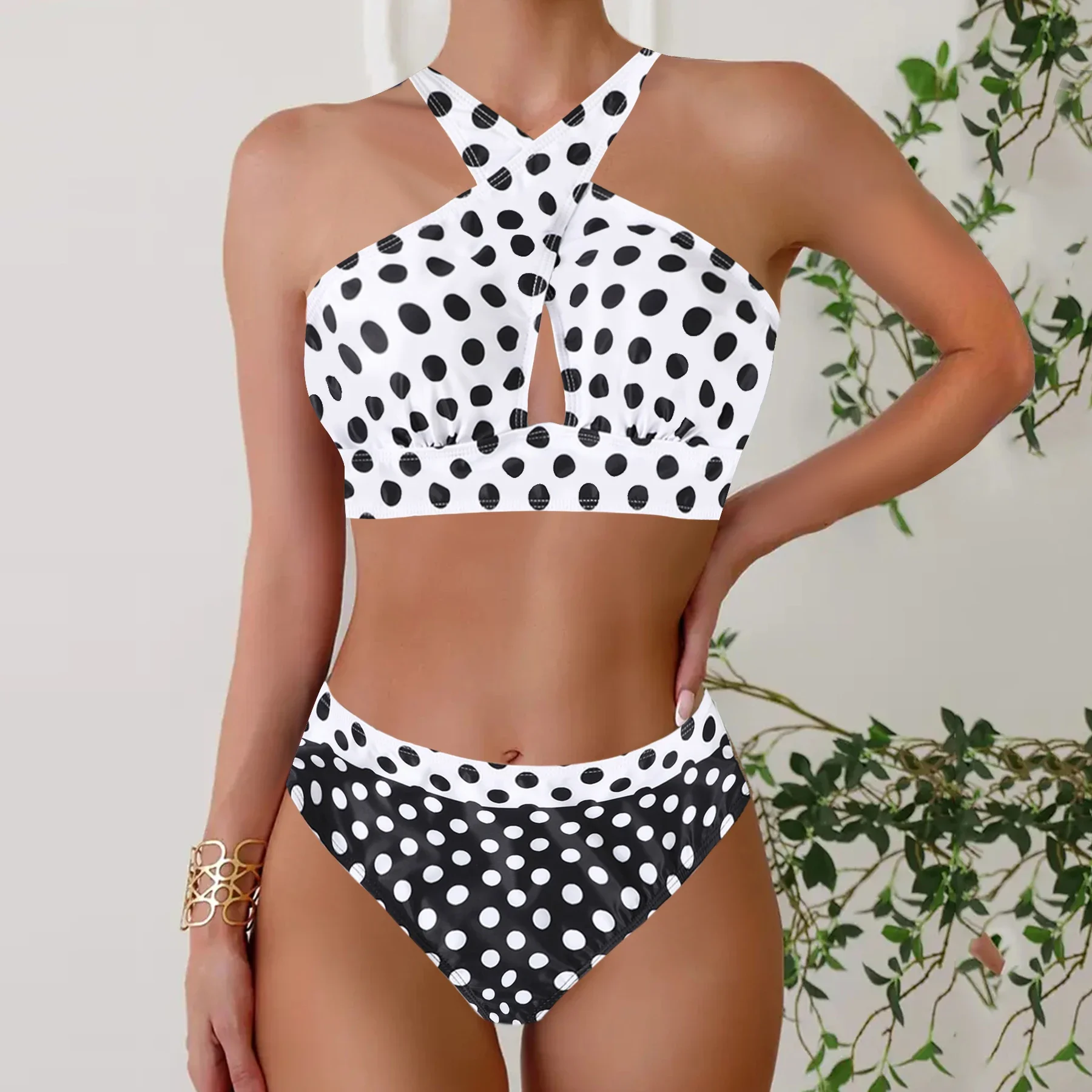 Floral Print Patchwork Black 2 Piece Set Tankini, Round Neck High Waist Stretchy Swimsuits, Women's Summer Bikini Beachwear