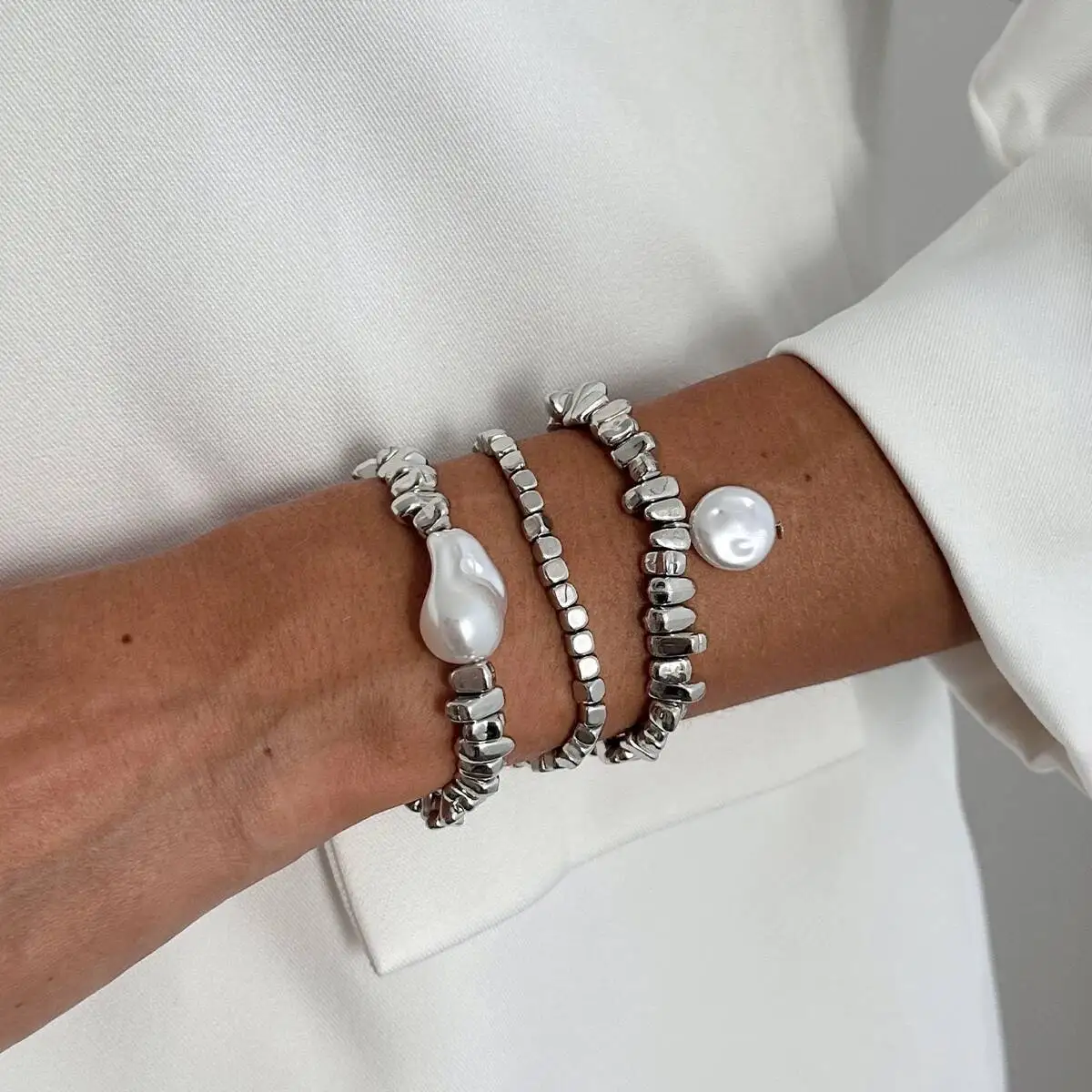 Ingemark 3 قطعة/المجموعة أنيقة الباروك تقليد اللؤلؤ سوار المرأة 2026 الاتجاه الجديد الاكريليك سوار مُزين بالخرز تكويم اليد مجوهرات #3