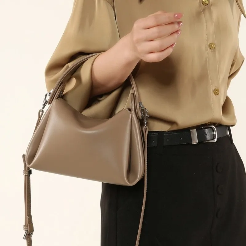 

2026 cigarette box bag handbag women's bag niche simple shoulder bag high-end bag