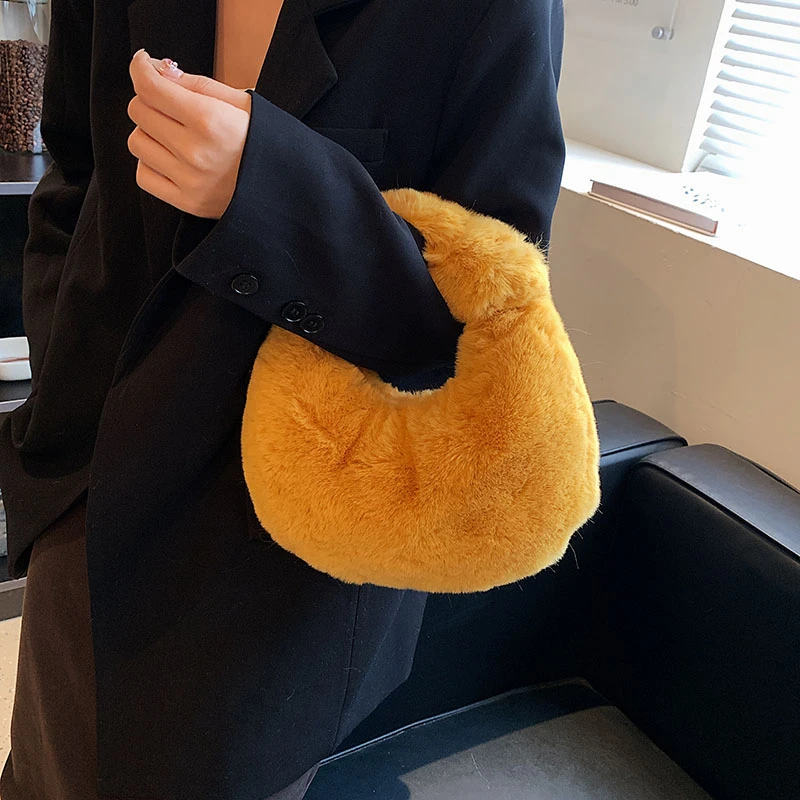 Small Plush Clutch Bags For Women 2022 Winter New Furry Luxury Designer Handbag Soft Fluffy Bag Fur Hobos Korean Fuzzy Tote Bag