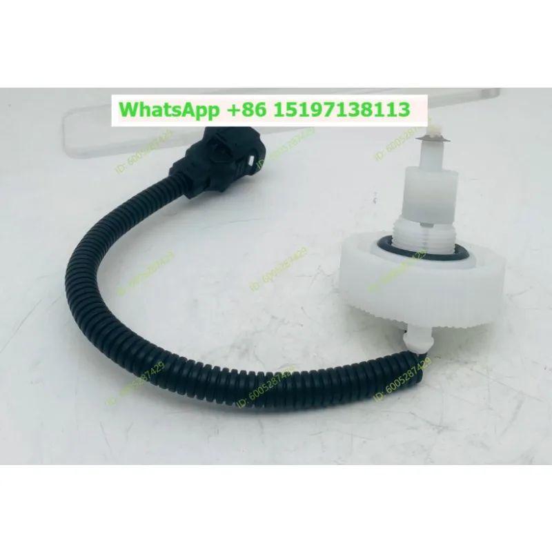 Excavator Suitable for Kato HD820V820-5 Sany 195 205 EFI Diesel Water Separator Sensor ME445024