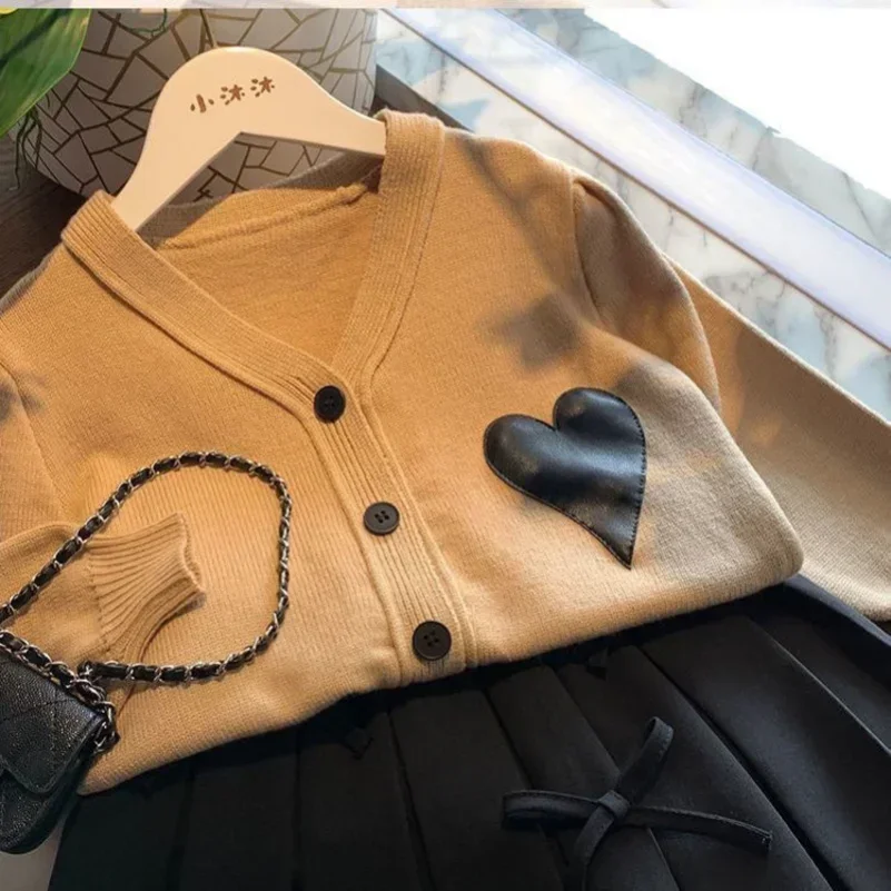 Spring Autumn Girls Jumpers Love Khaki Toddler Boys Tops Sweater Cardigan Children's Sweater Children Clothing Baby-clothes image 2