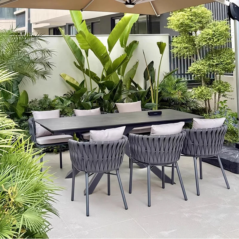 Ensemble de meubles de jardin personnalisable en ardoise pour l'extérieur, idéal pour les villas et les espaces de loisirs.