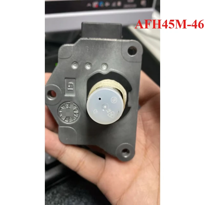 Original New AFH45M-46 AFH45M46 MAF Mass Air Flow Sensor Meter For Nissan 100NX B13 Primera P10 W10 Sunny 1.4 1.6 2