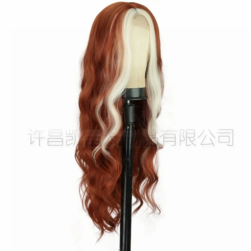 Рисунок 5 - Женский парик из маринованных и