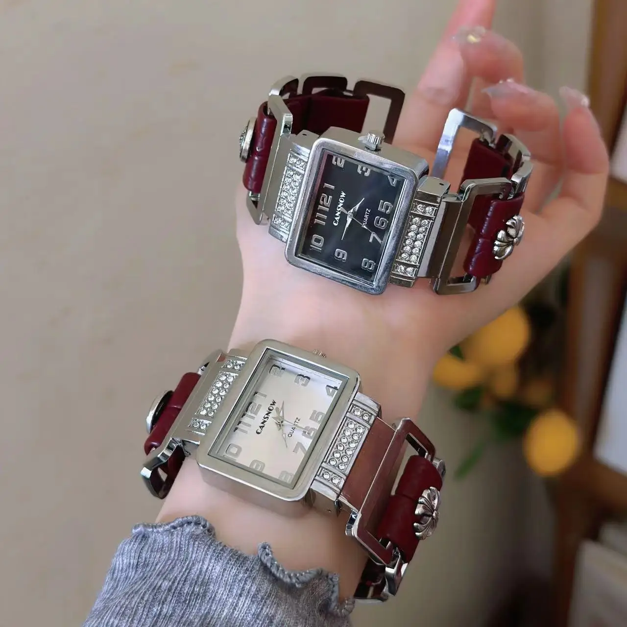 

Hip-hop Punk Retro Watch Bracelet race Hot Girl Sweet Cool Light Luxury Cold Boutique Women Accessories