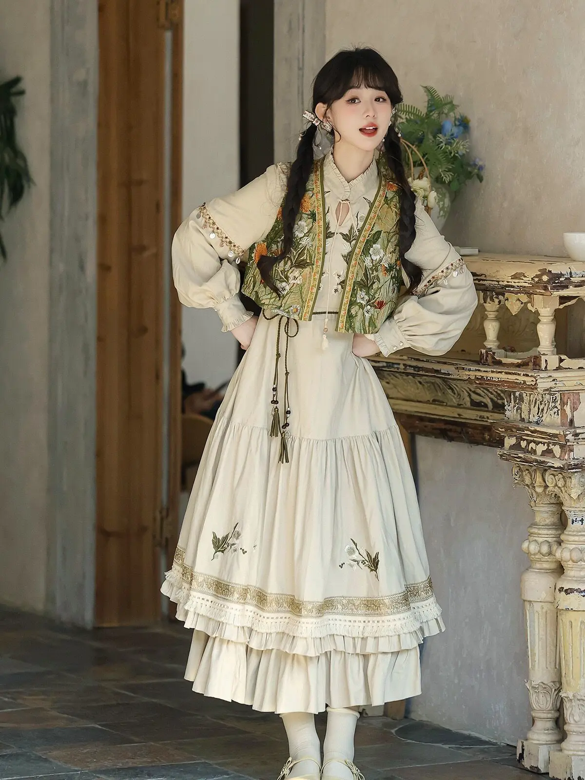 Vine Branch Forest Style Hanfu 3 Piece Set Women Vintage Chinese Style Improved Vest Dress Set With Scarf New Chinese