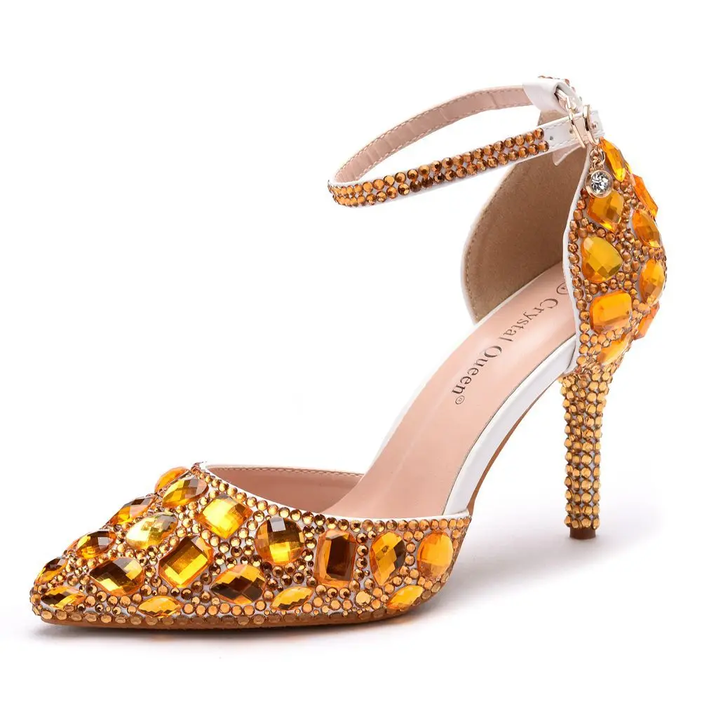 

Новые женские босоножки на тонком высоком каблуке со стразами и ремешком на щиколотке, женские босоножки с острым носком и кристаллами, вечерние свадебные туфли 7 см/9 см H0040