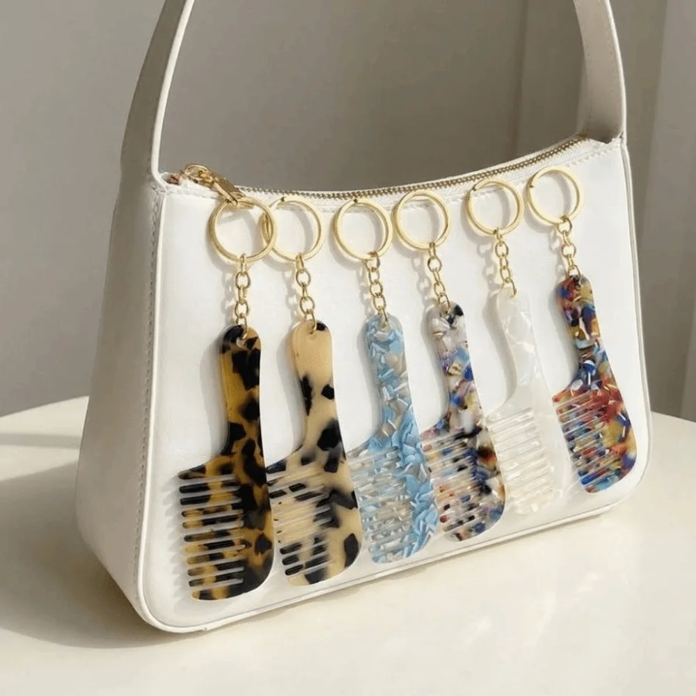 Cute Small Comb Keychain Portable Colorful Pocket Detangling Brush Versatile Simple Hairbrush Backpack Pendant Travel Essentials