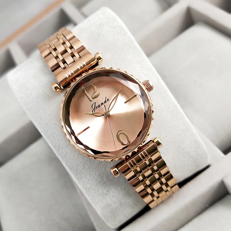 Luxury Women'S Quartz Watch, Casual And Versatile, Elegant And Modern Minimalist Design, High-Quality Timepiece For Women.