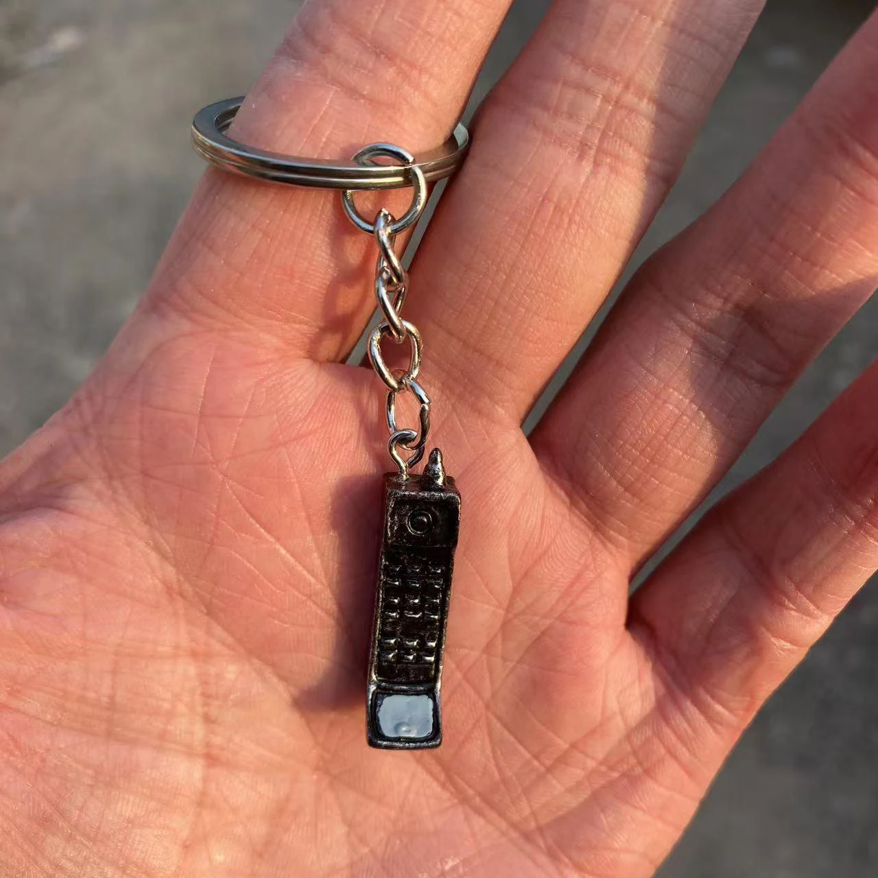 Funny retro small phone resin keychain nostalgic gift