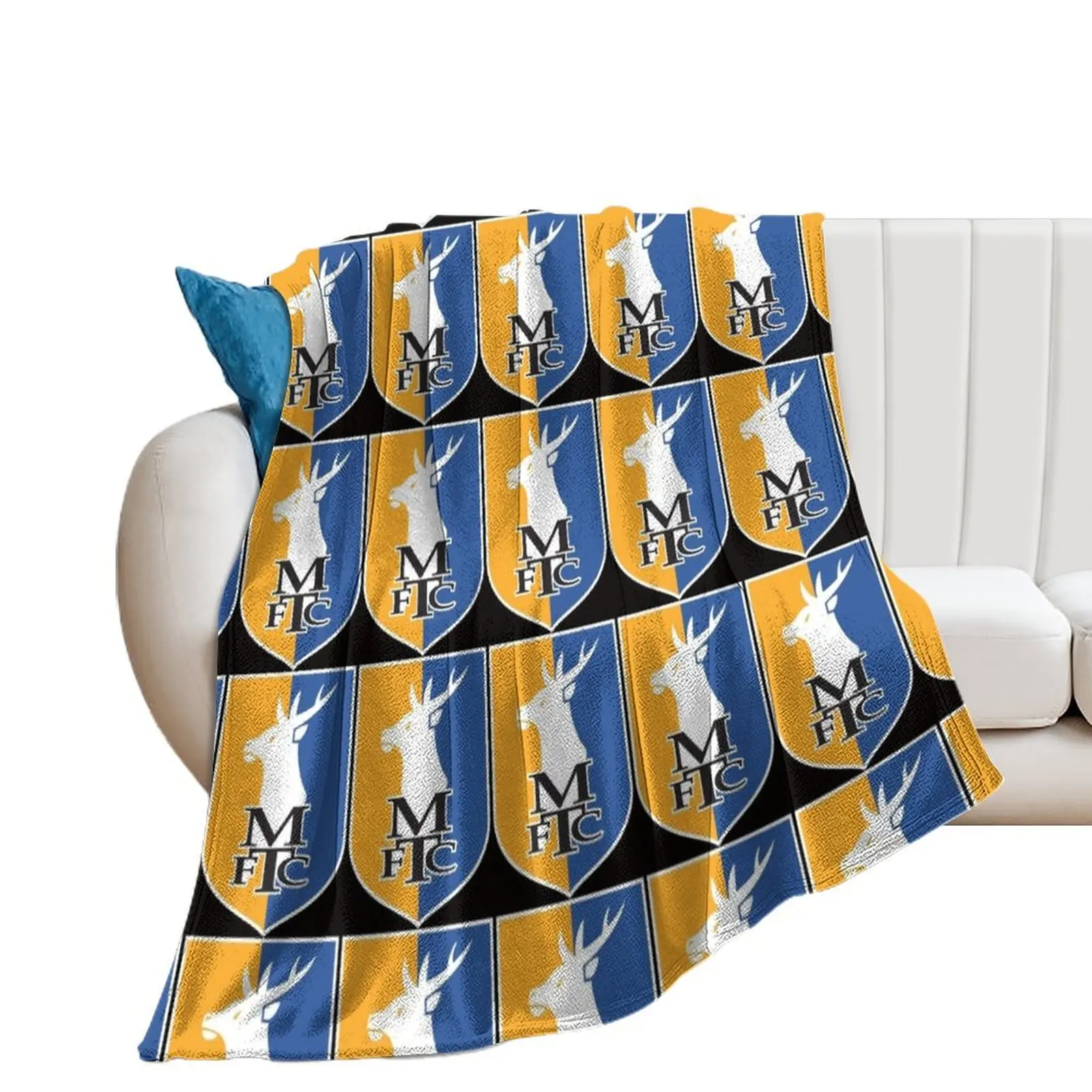 Mansfield Town Badge Classic T-Shirt Throw Blanket Flannels Baby Picnic Flannel Blankets