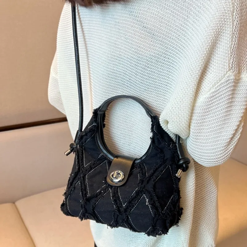 Trend Small Shoulder Crossbody Bags For Women 2024 Denim Crescent Bag Designer Women Handbags Kawaii Totes Tassel Handbag Korean