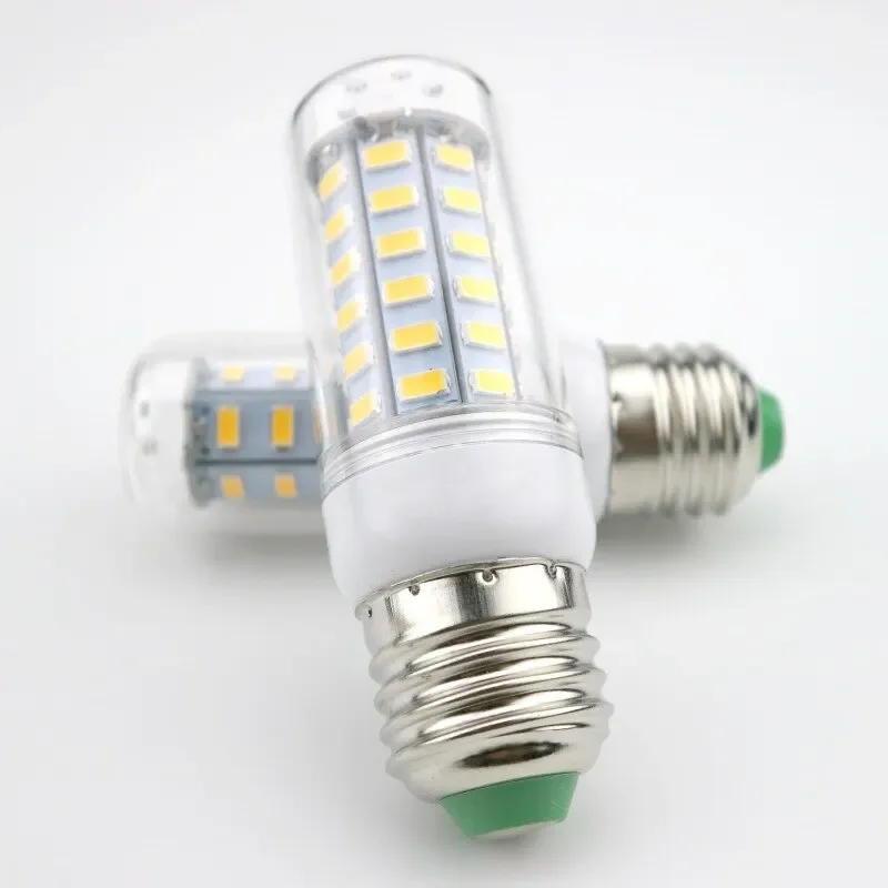 E27 المسمار LED الذرة السوبر مشرق ضوء لمبة 72 LED مصلحة الارصاد الجوية 5730 ضوء لمبة 220 فولت تركيبات المنزل الثريا شمعة ضوء لمبة مجموعة من اثنين