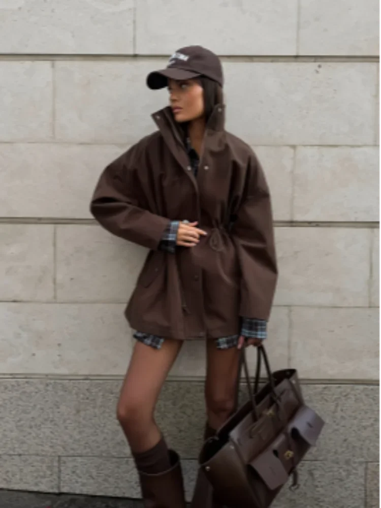 

Women Solid Drawstring Cropped Coat Fashion Long Sleeve Stand Collar Zipper Pocket Waist Cinching Jacket 2025 Lady Street Wear