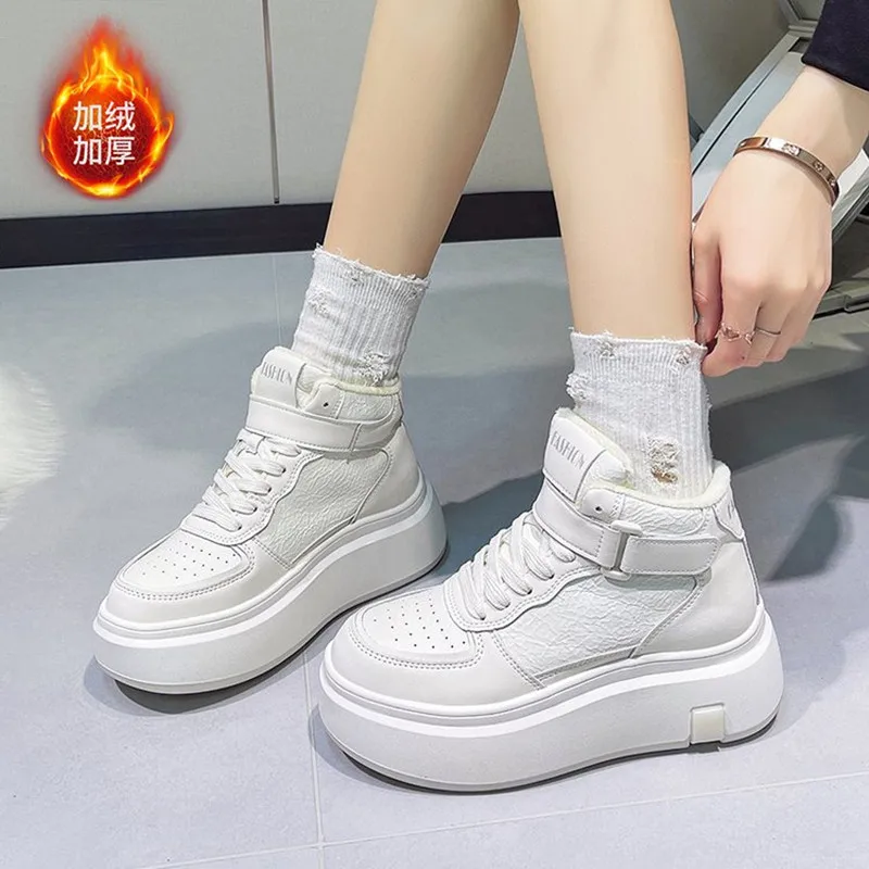 Новые белые ботинки, женские модные высокие туфли для скейтборда, женские кроссовки на платформе, удобные кожаные женские белые кроссовки на шнуровке