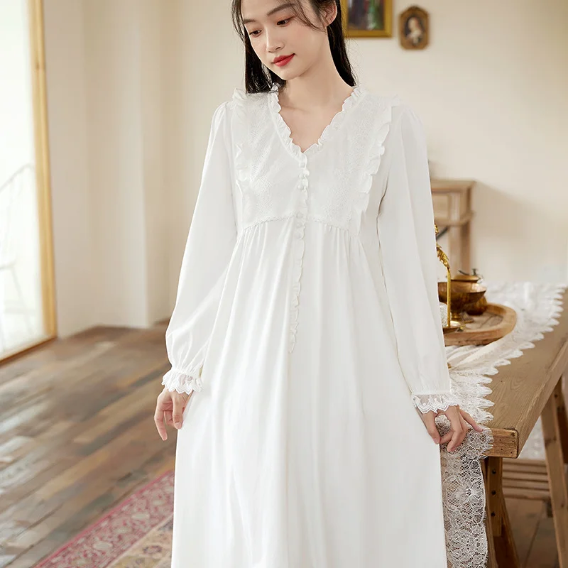 Sweet Embroidery Night Dress Women Cotton Sleepwear Princess Nightwear Spring Autumn Long Sleeve Robe Peignoir Vintage Nightgown