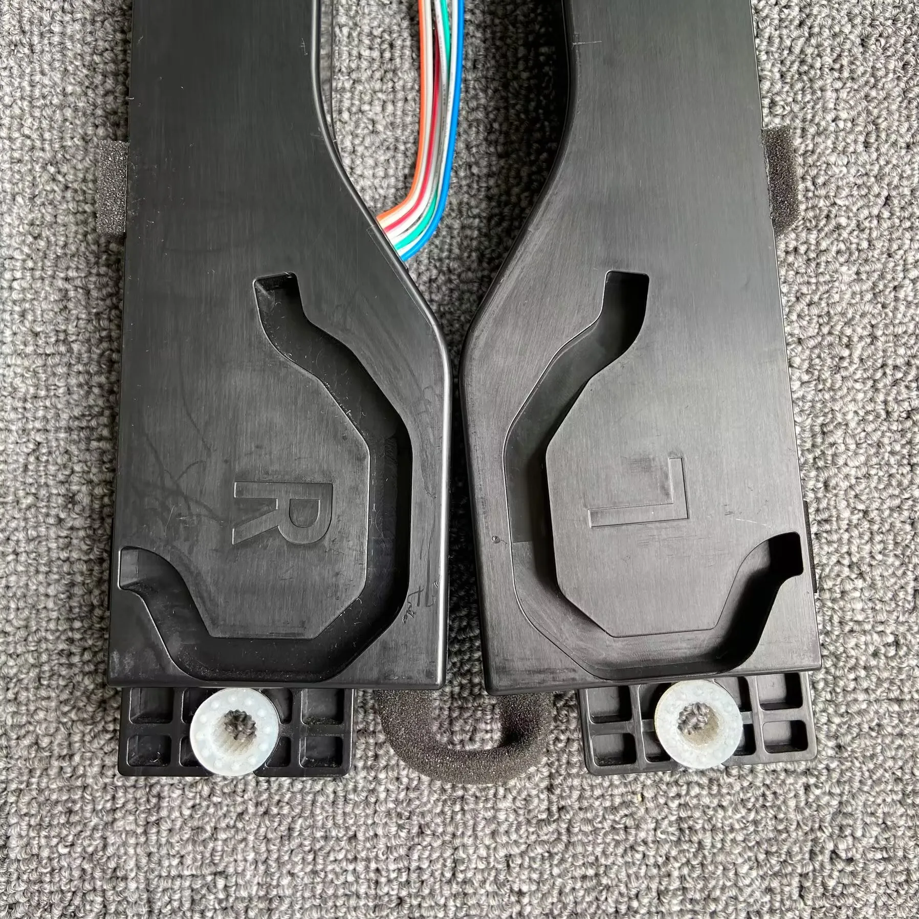 مكبر صوت محيطي بتردد ، مكبر صوت معدات عالي الجودة ONKYO ، اتجاهين