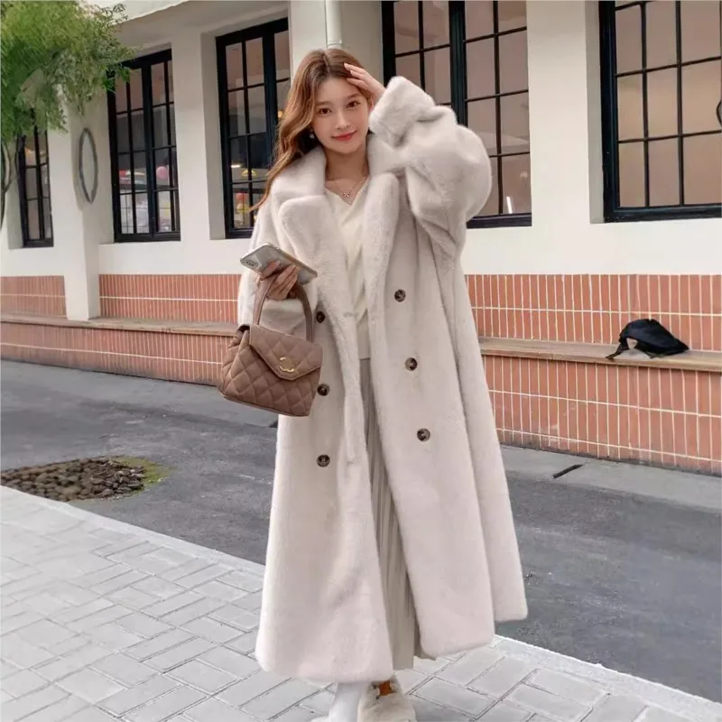 

The new suit collar mixed fur coat and long are popular warm for women