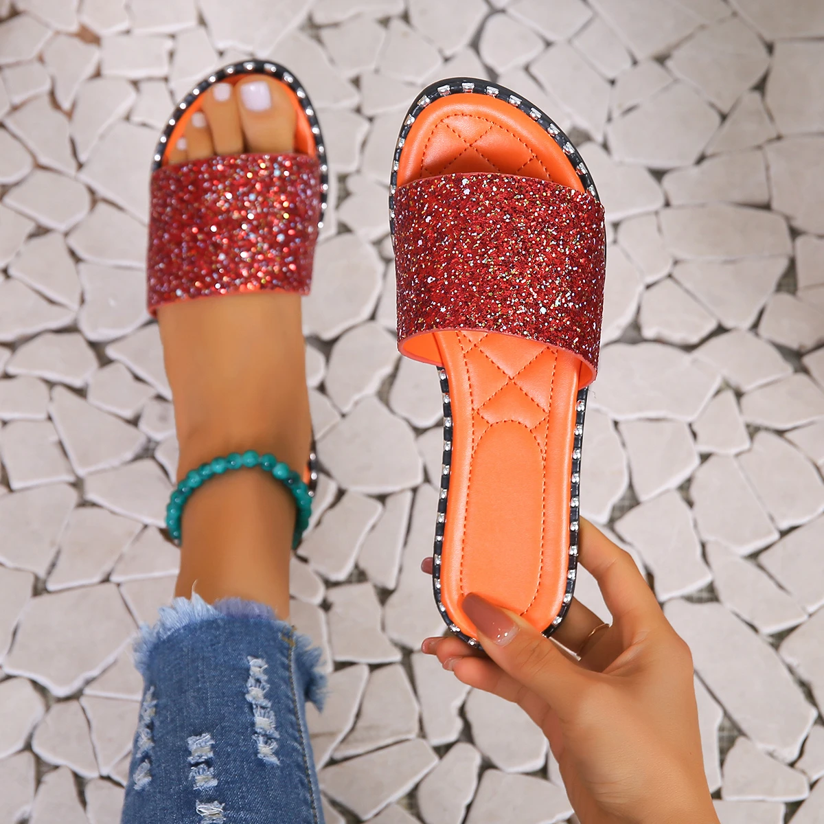 Women Slippers 2024 New Summer Crystal Slippers Glitter Flat Bling Female Candy Color Flip Flops Indoor Slides Women Beach Shoes