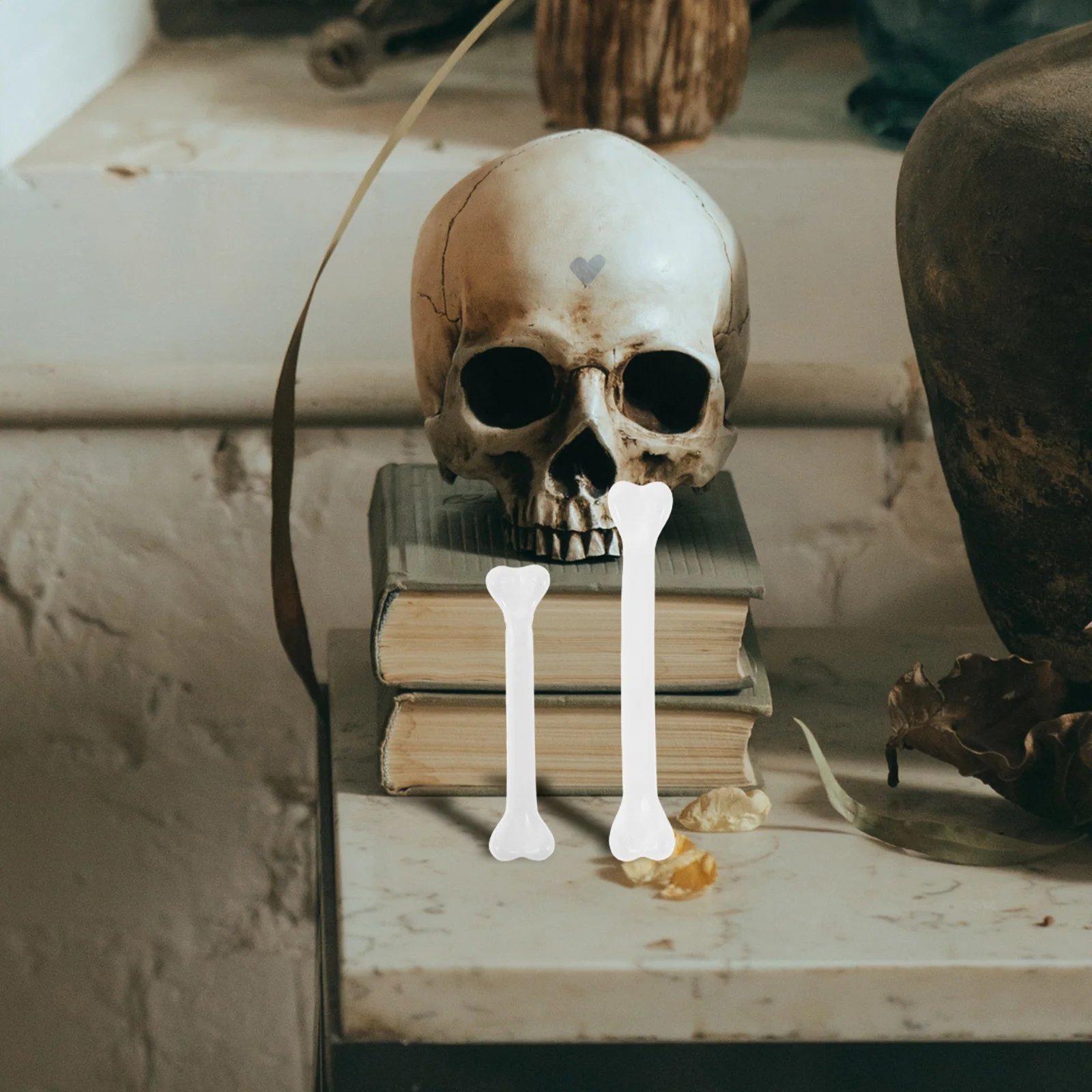 

30 шт. реквизит с имитацией кости, искусственный человеческий декор, миниатюрные маленькие пластиковые кости, искусственные пушистые фигурки