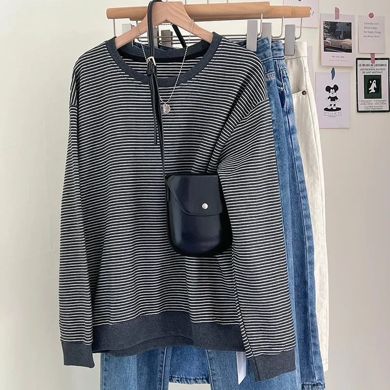 Textured Pinstripe Korean Style Casual Sweatshirt Women's Fashionable Simple Round Neck Pullover Loose Top