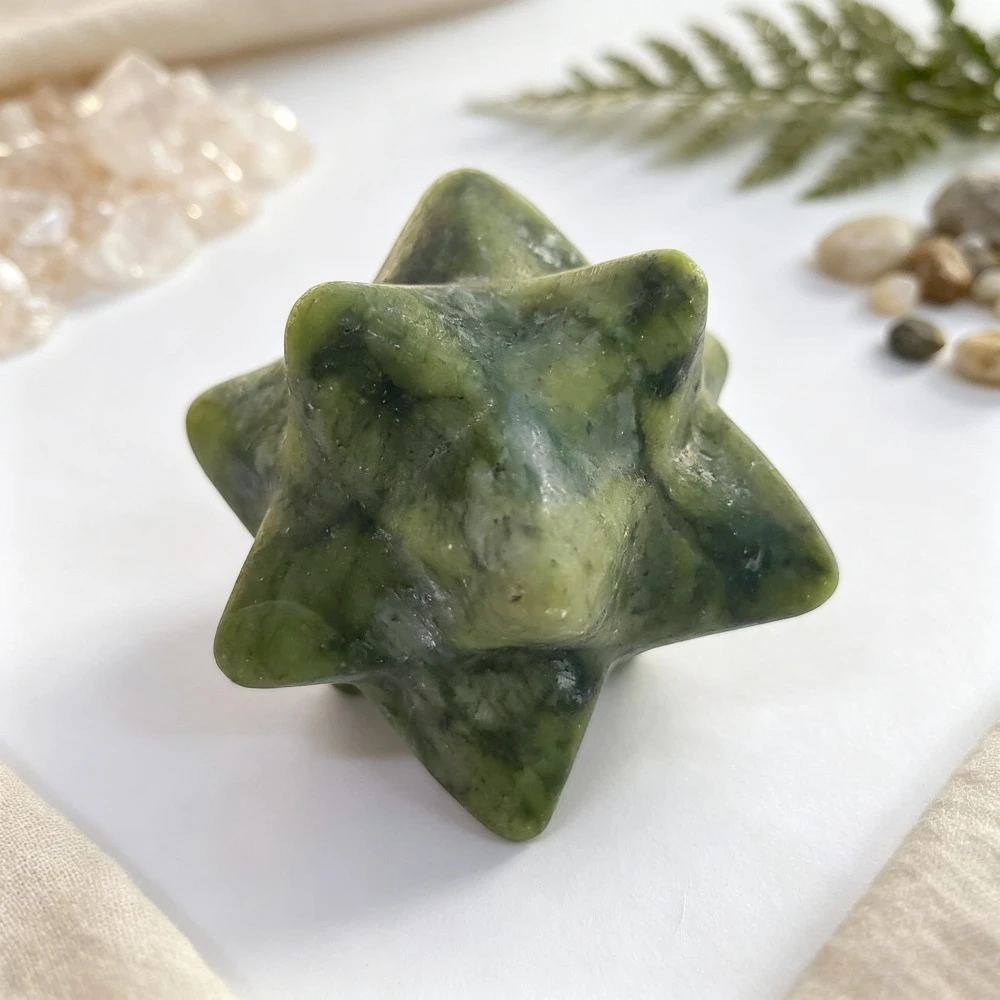Natural Xiuyan Stone Crystal Star Quartz Merkaba Star, Star of Mercaba Mineral Sample Home Decor Crystal Gift Decorative Stones