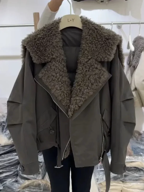 Thickened Large Fur Collar Cotton Jacket Women's Fashion Winter Warm Unique Design Sense Warmth Outerwear Korean Style Loose Fit