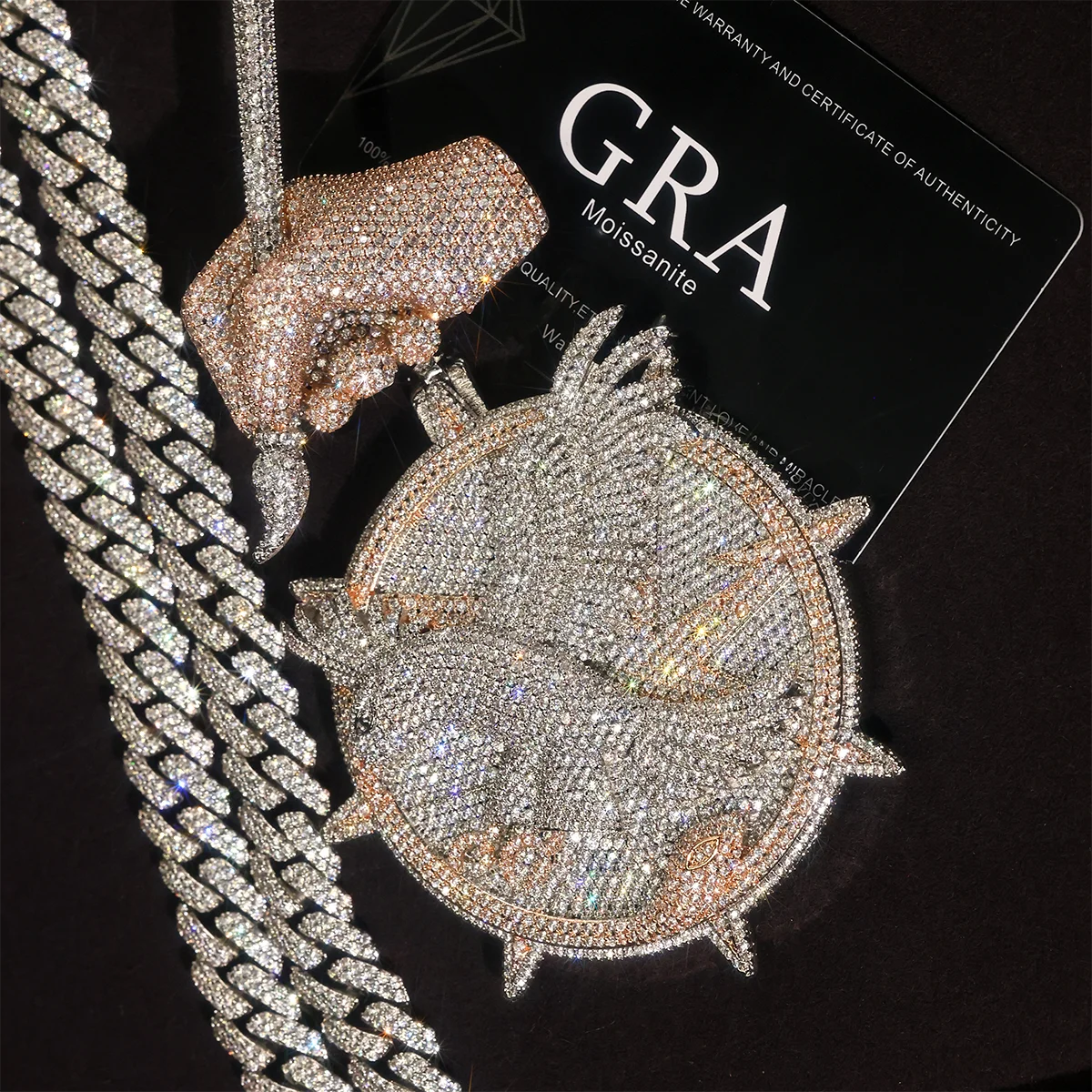

Iced Out Sunburst Animal Pendant Necklace for Men, Cuban Link Chain , Hip Hop Bling Rapper Jewelry, Claw Charm pendentif